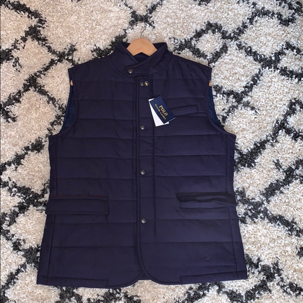 Polo Ralph Lauren quilted sleeveless jacket. Navy